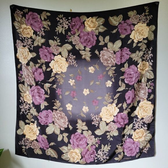 EUC VINTAGE LIZ CLAIBORNE FLORAL 100% SILK HANKY - Picture 1 of 10